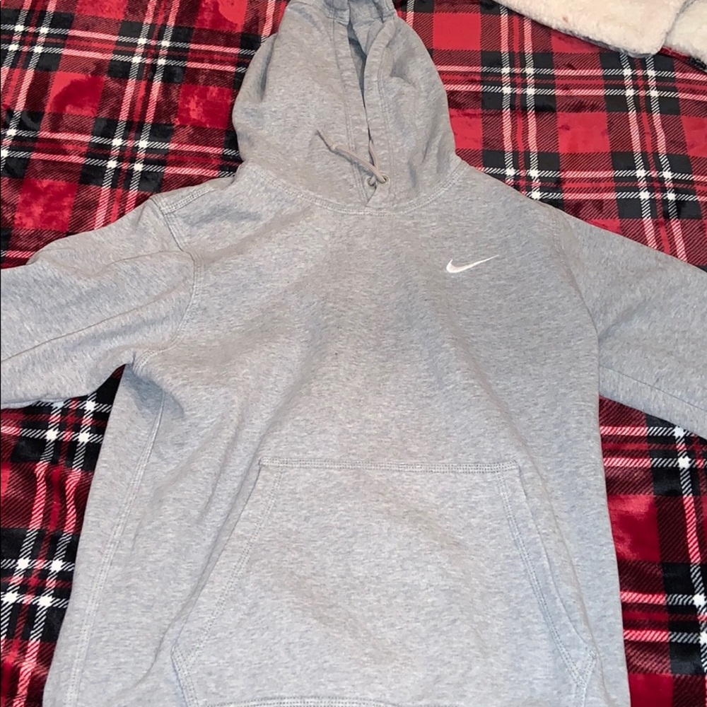 nike hoodie